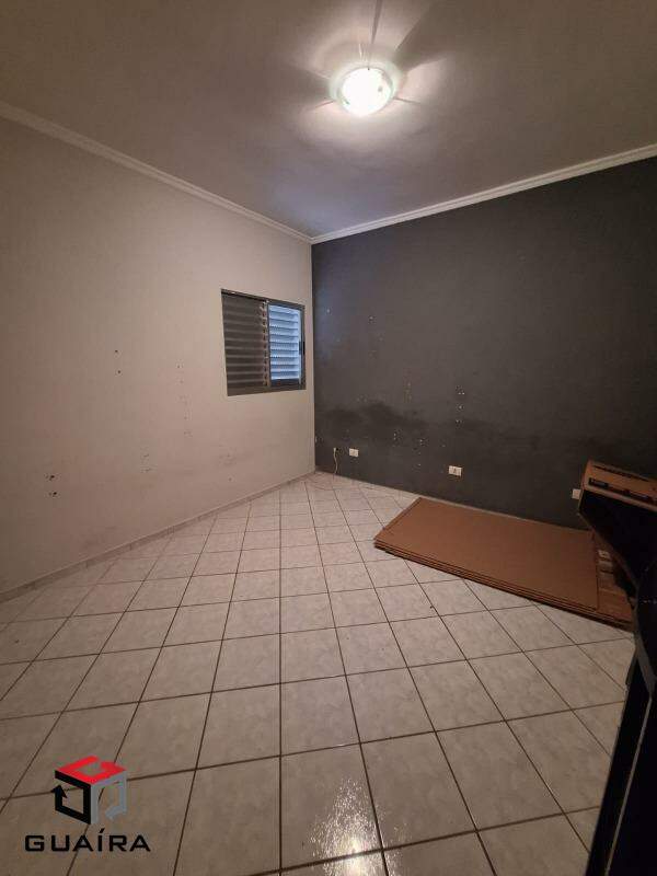 Sobrado à venda com 3 quartos, 248m² - Foto 14