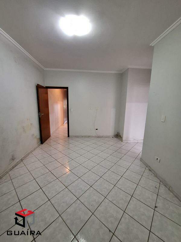 Sobrado à venda com 3 quartos, 248m² - Foto 11