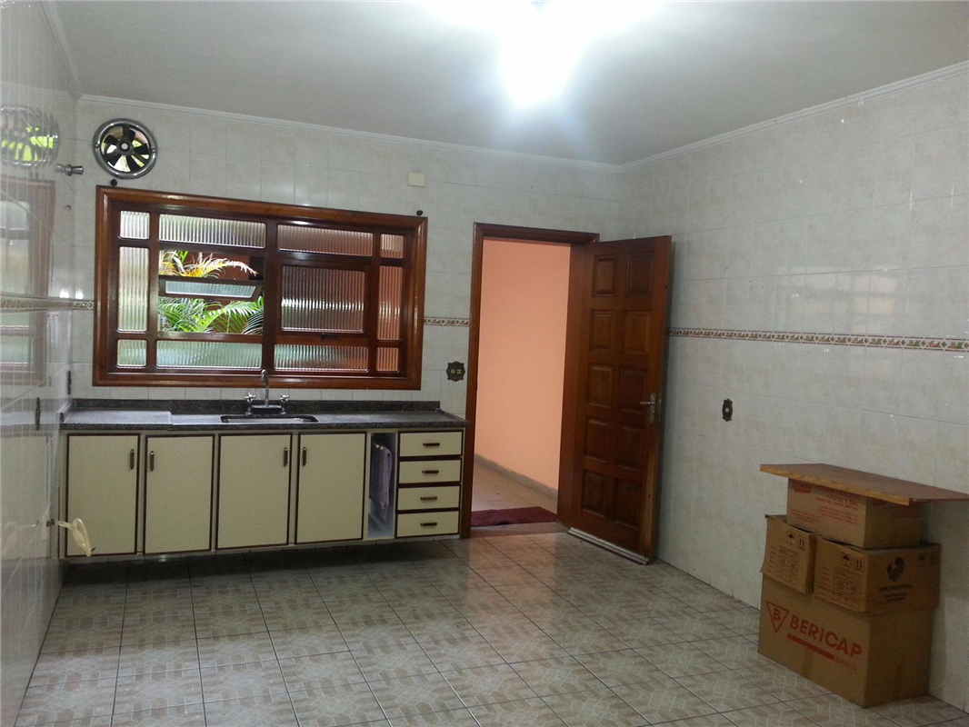 Sobrado à venda com 3 quartos, 240m² - Foto 6