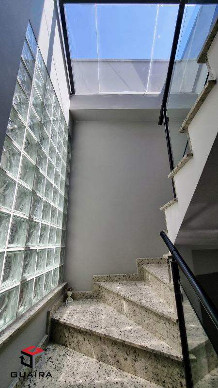 Sobrado à venda com 2 quartos, 130m² - Foto 11