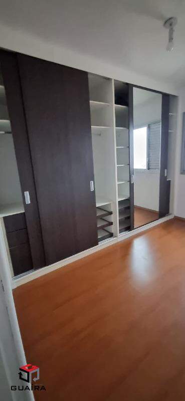 Apartamento à venda com 2 quartos, 64m² - Foto 11