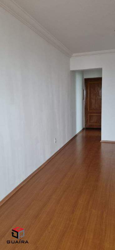 Apartamento à venda com 2 quartos, 64m² - Foto 3