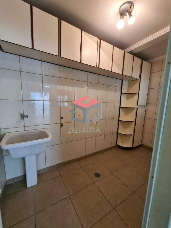 Sobrado à venda com 3 quartos, 246m² - Foto 27