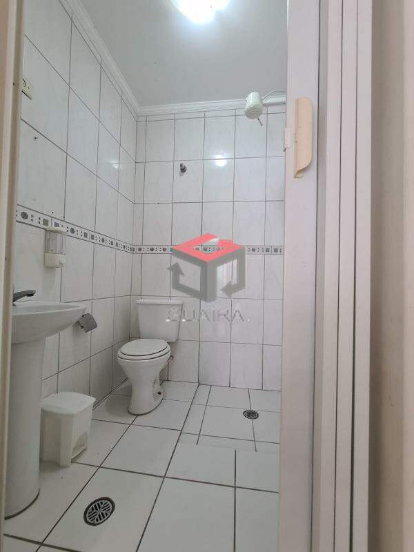 Sobrado à venda com 3 quartos, 246m² - Foto 25