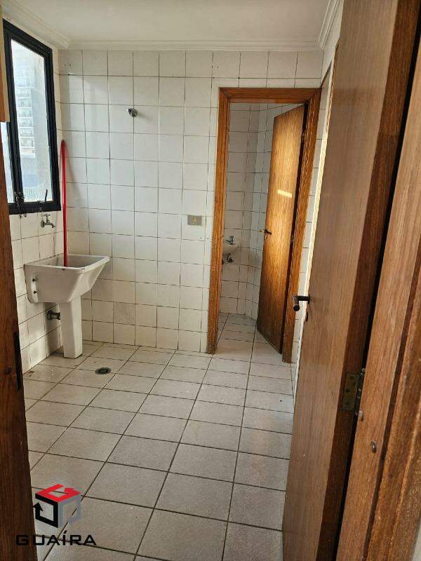 Apartamento para alugar com 4 quartos, 145m² - Foto 5