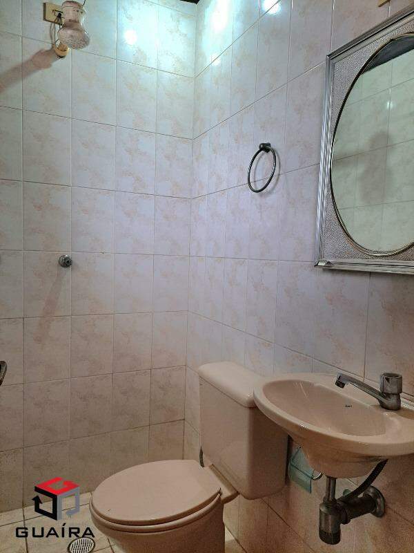 Casa para alugar com 2 quartos, 113m² - Foto 26