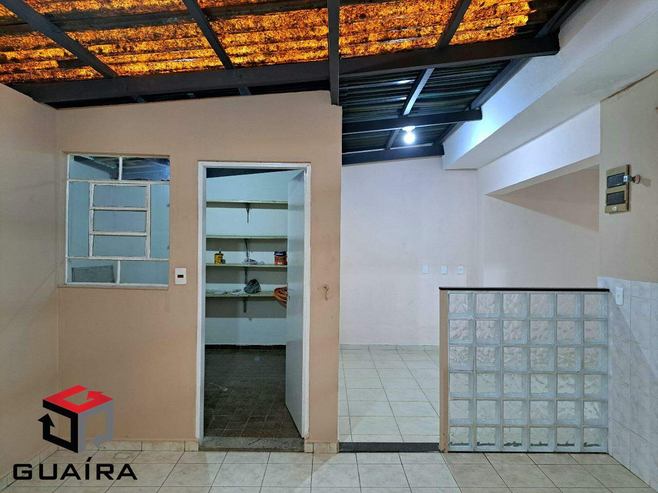 Casa para alugar com 2 quartos, 113m² - Foto 17