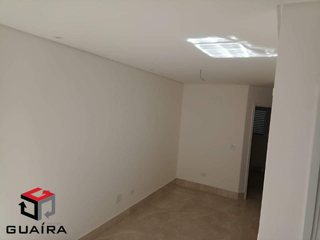 Apartamento à venda com 2 quartos, 53m² - Foto 2