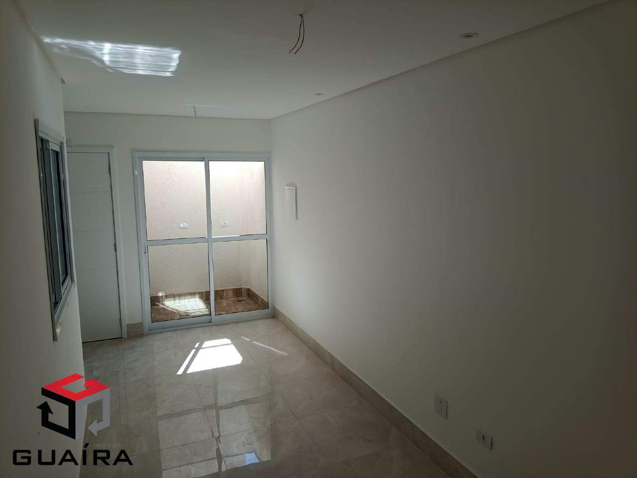 Apartamento à venda com 2 quartos, 53m² - Foto 1