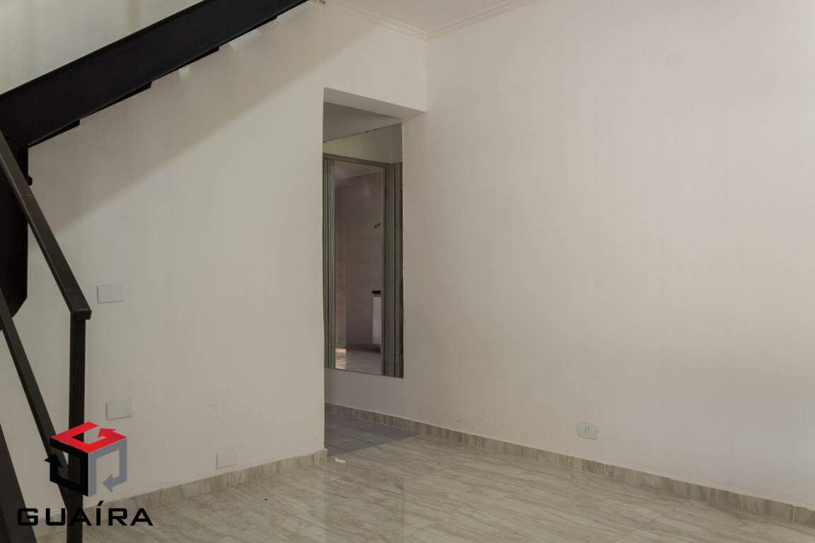 Sobrado à venda com 5 quartos, 220m² - Foto 2