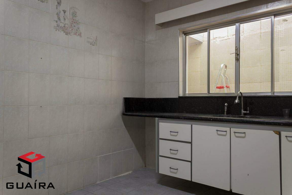 Sobrado à venda com 5 quartos, 220m² - Foto 9