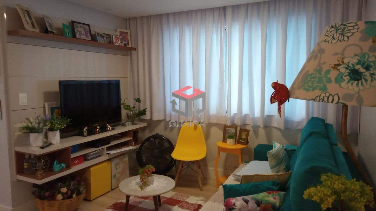 Apartamento à venda com 2 quartos, 70m² - Foto 3