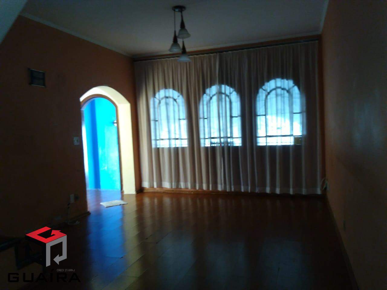 Sobrado à venda com 3 quartos, 130m² - Foto 1