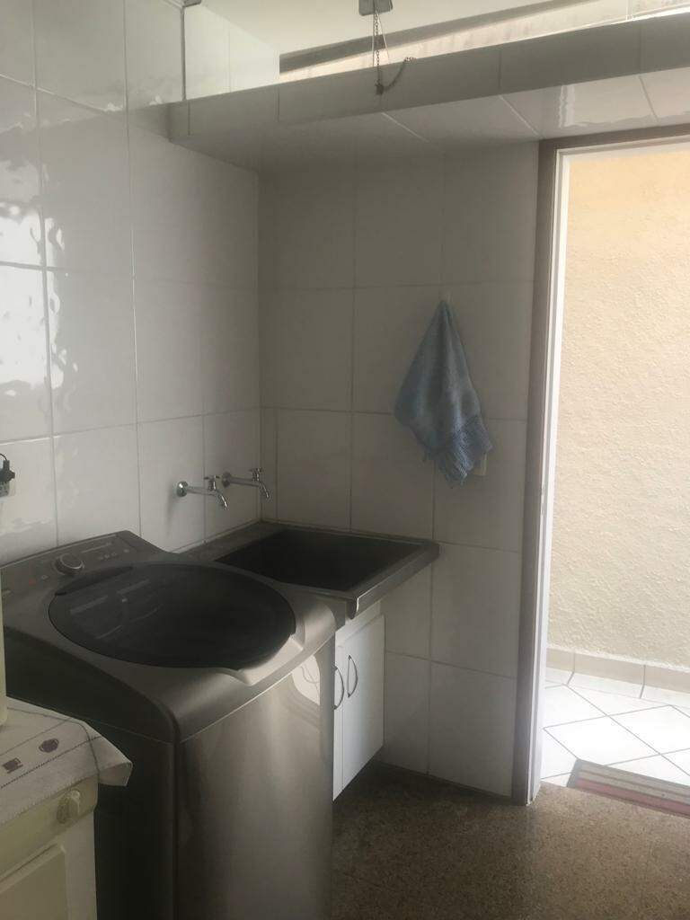 Casa à venda com 3 quartos, 285m² - Foto 12