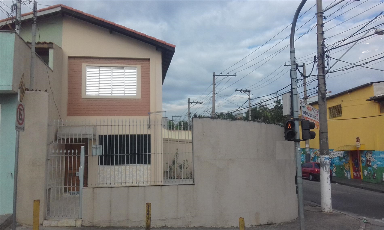 Sobrado à venda com 3 quartos, 125m² - Foto 2