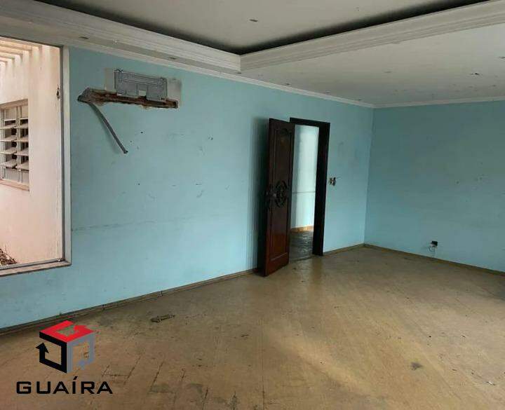 Sobrado à venda com 3 quartos, 498m² - Foto 4