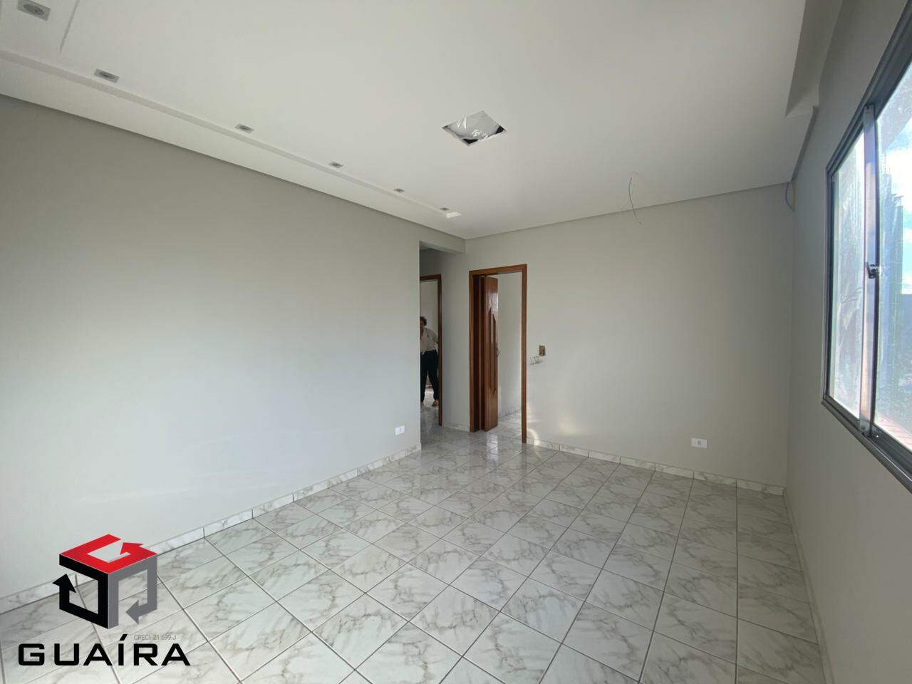 Apartamento à venda com 2 quartos, 55m² - Foto 2