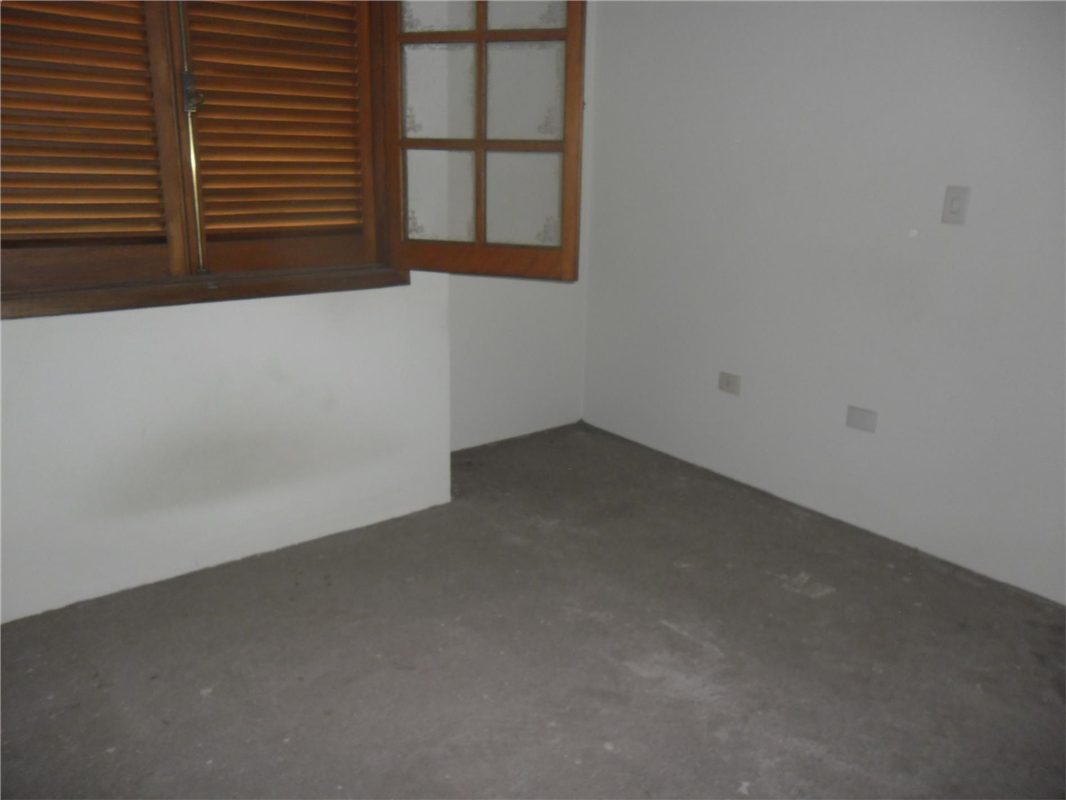 Sobrado à venda com 3 quartos, 300m² - Foto 9