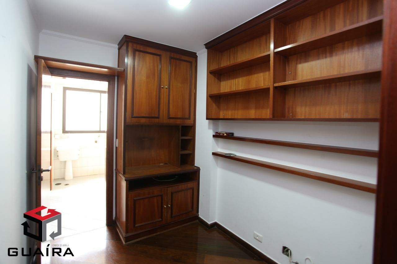 Apartamento à venda com 3 quartos, 153m² - Foto 18