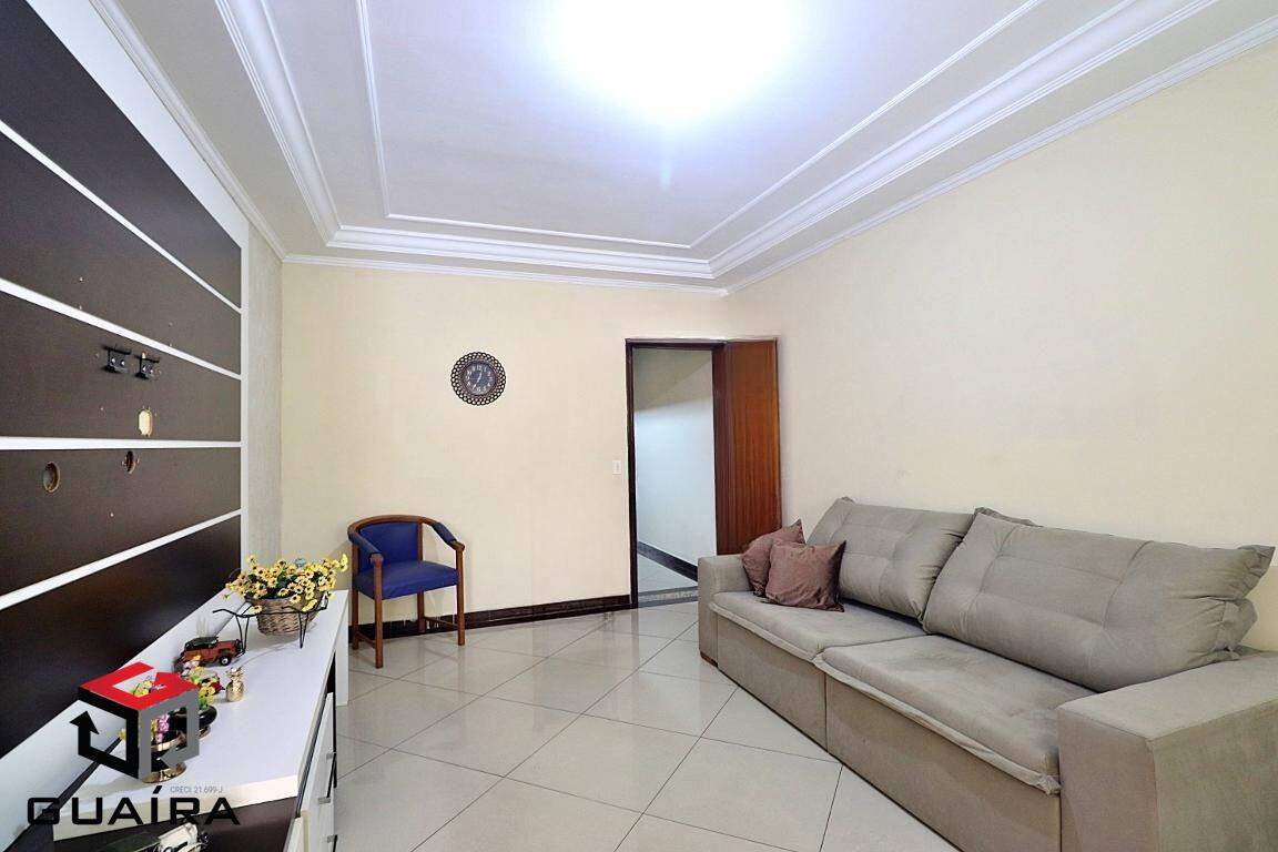 Sobrado à venda com 4 quartos, 225m² - Foto 2