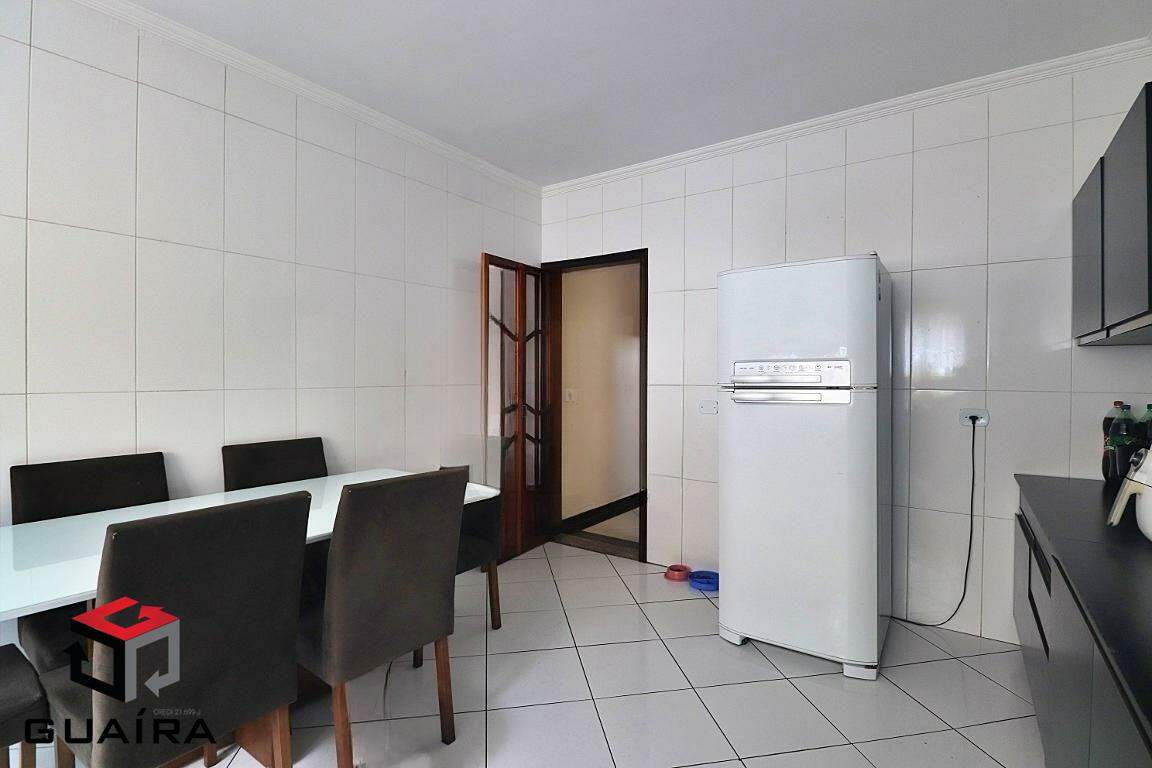 Sobrado à venda com 4 quartos, 225m² - Foto 15