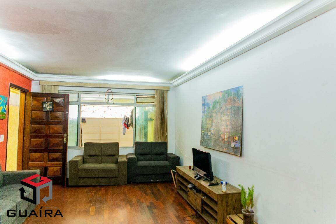 Sobrado à venda com 3 quartos, 202m² - Foto 3