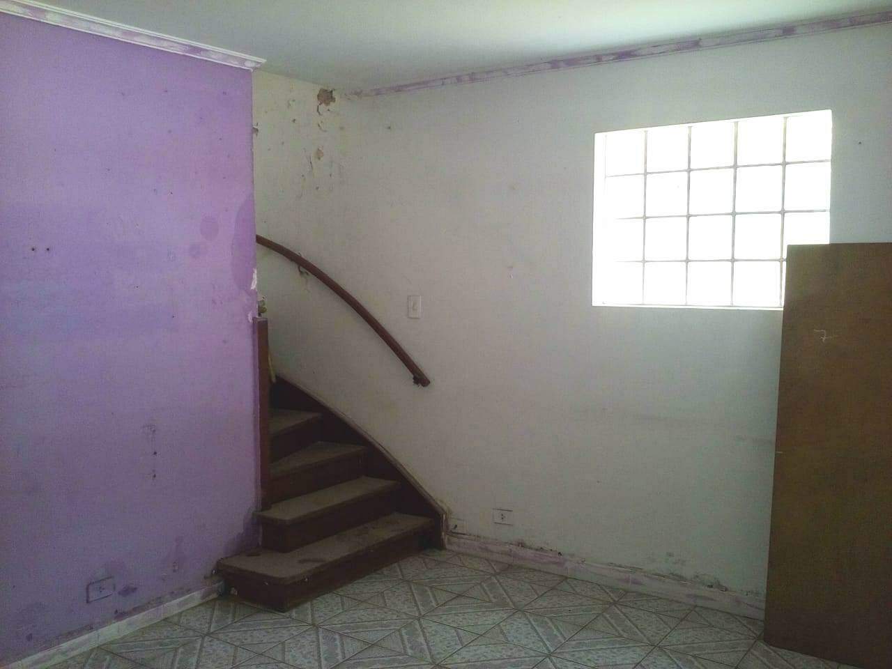 Sobrado à venda com 2 quartos, 120m² - Foto 2