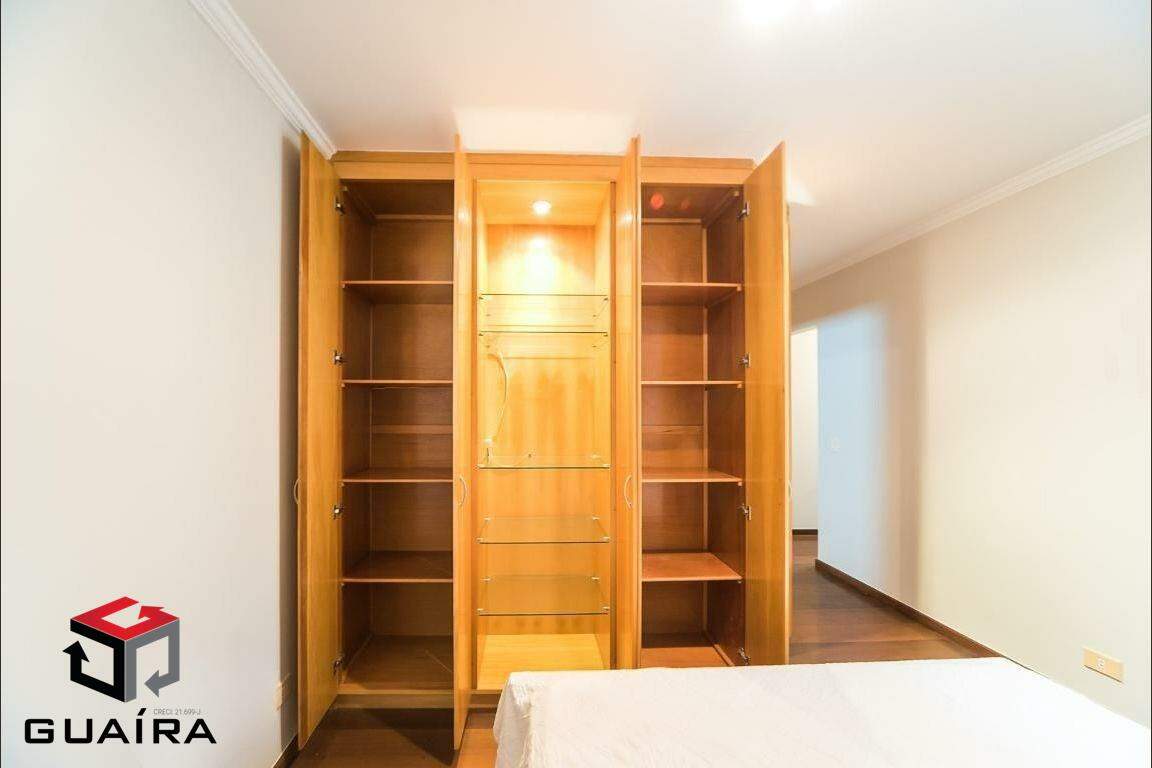 Sobrado à venda com 3 quartos, 308m² - Foto 31