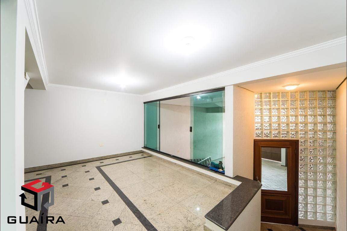 Sobrado à venda com 3 quartos, 308m² - Foto 3