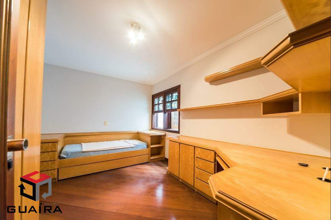 Sobrado à venda com 3 quartos, 308m² - Foto 23