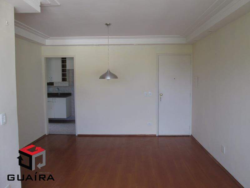 Apartamento para alugar com 3 quartos, 70m² - Foto 1