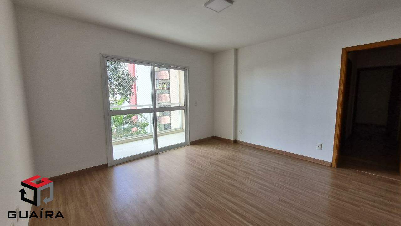 Apartamento para alugar com 3 quartos, 122m² - Foto 7