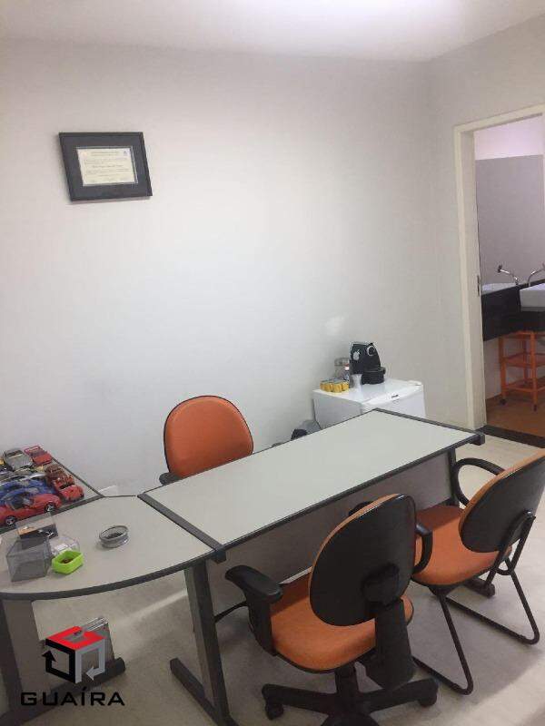 Sobrado para alugar com 1 quarto, 252m² - Foto 6