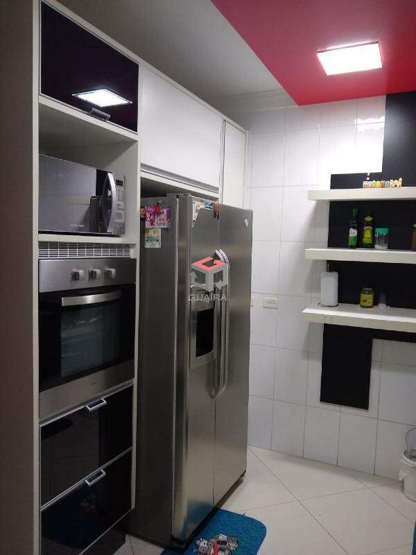 Sobrado à venda com 3 quartos, 200m² - Foto 9