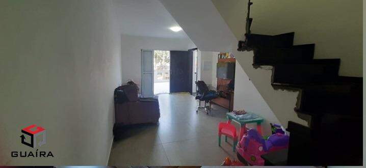 Sobrado à venda com 3 quartos, 128m² - Foto 2