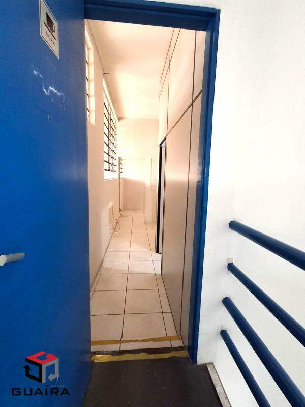 Depósito-Galpão-Armazém para alugar, 550m² - Foto 23