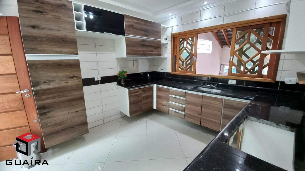 Sobrado à venda com 3 quartos, 250m² - Foto 11