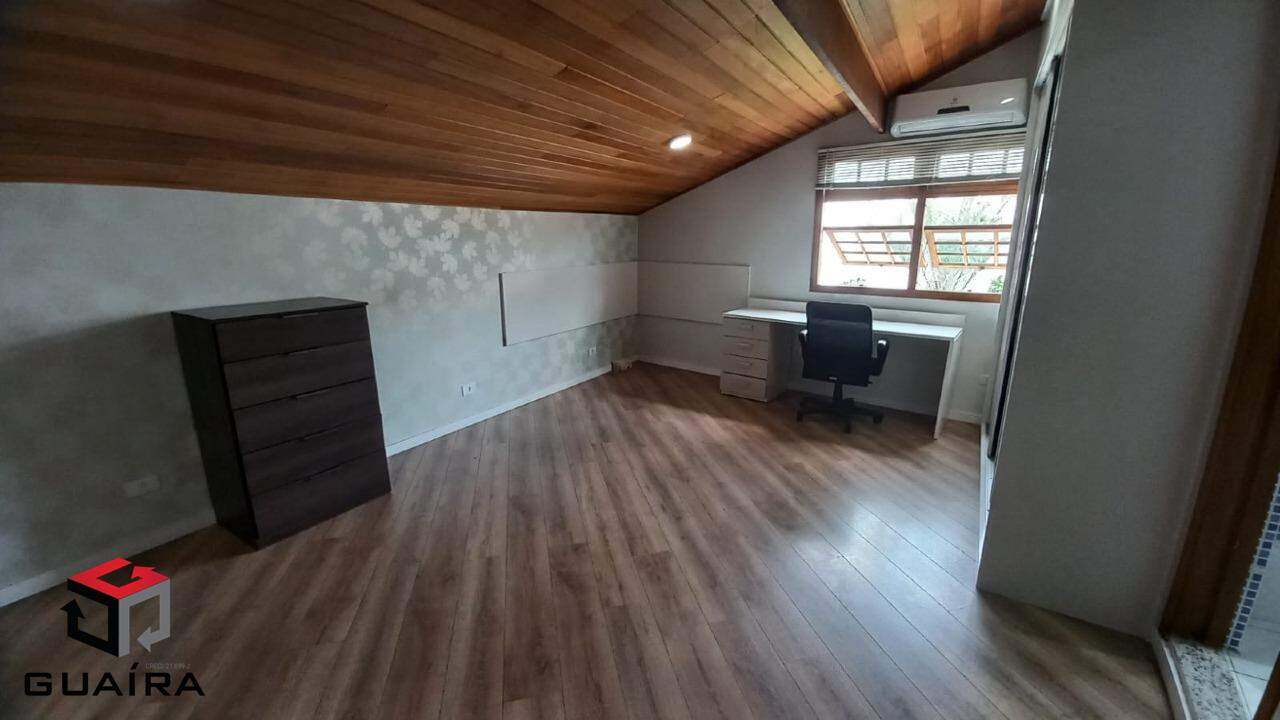 Sobrado à venda com 3 quartos, 250m² - Foto 30