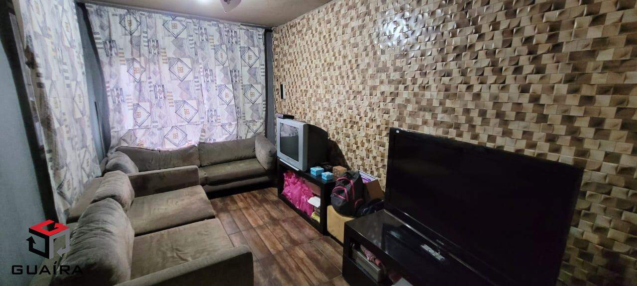 Sobrado à venda com 2 quartos, 118m² - Foto 1