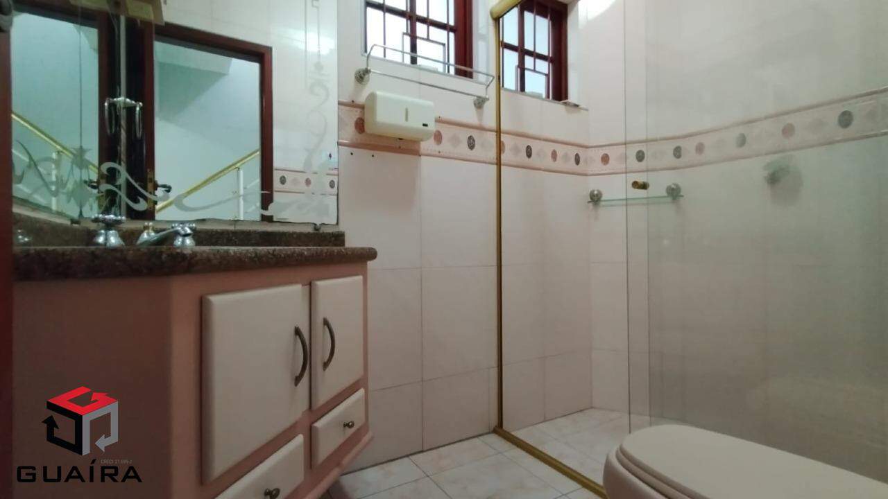 Sobrado à venda com 6 quartos, 215m² - Foto 18