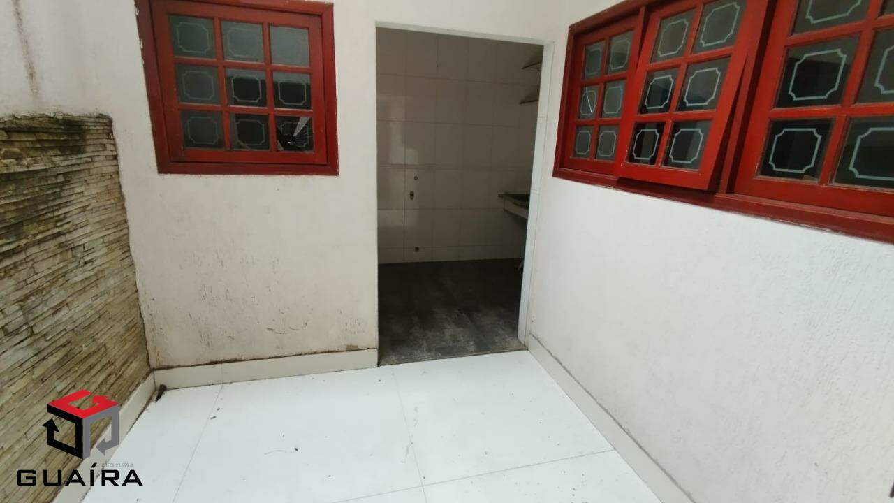 Sobrado à venda com 6 quartos, 215m² - Foto 5