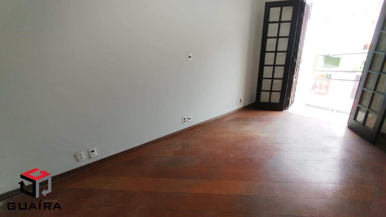 Sobrado à venda com 6 quartos, 215m² - Foto 21