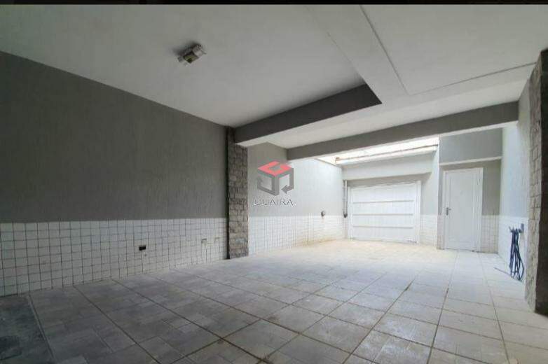 Sobrado à venda com 2 quartos, 235m² - Foto 2