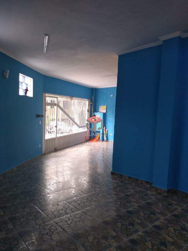 Sobrado à venda com 3 quartos, 195m² - Foto 1