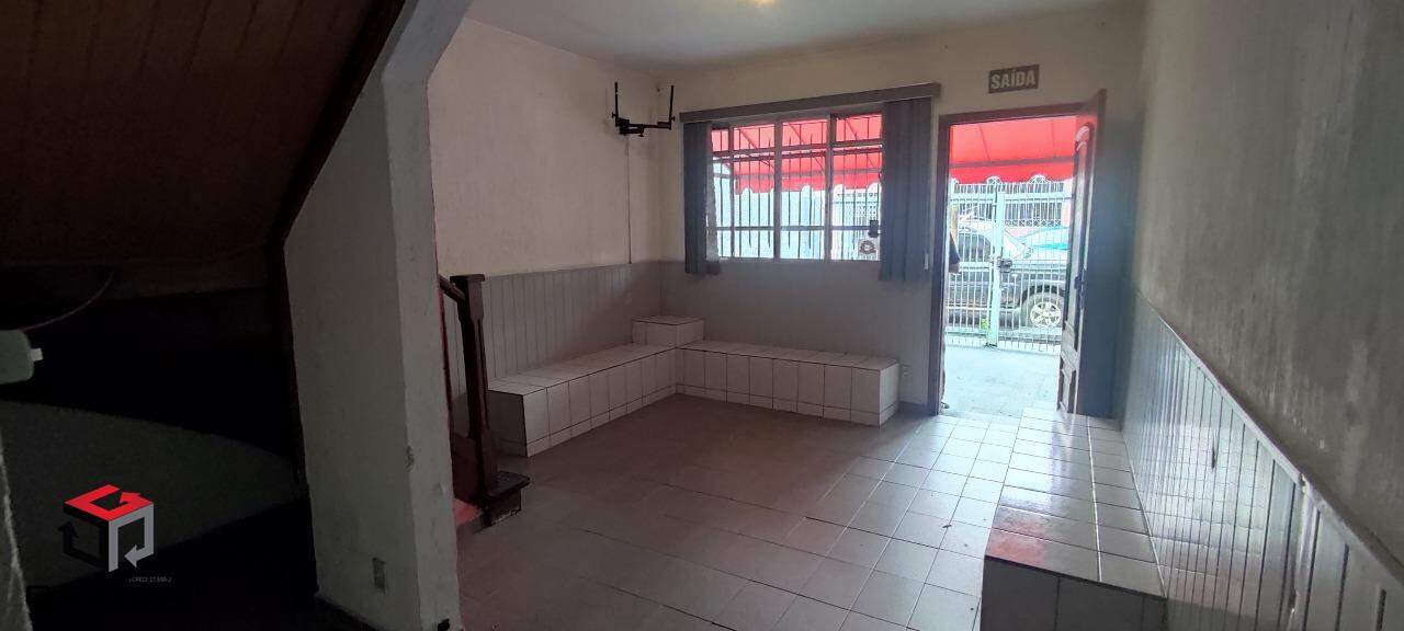 Sobrado para alugar com 2 quartos, 90m² - Foto 1