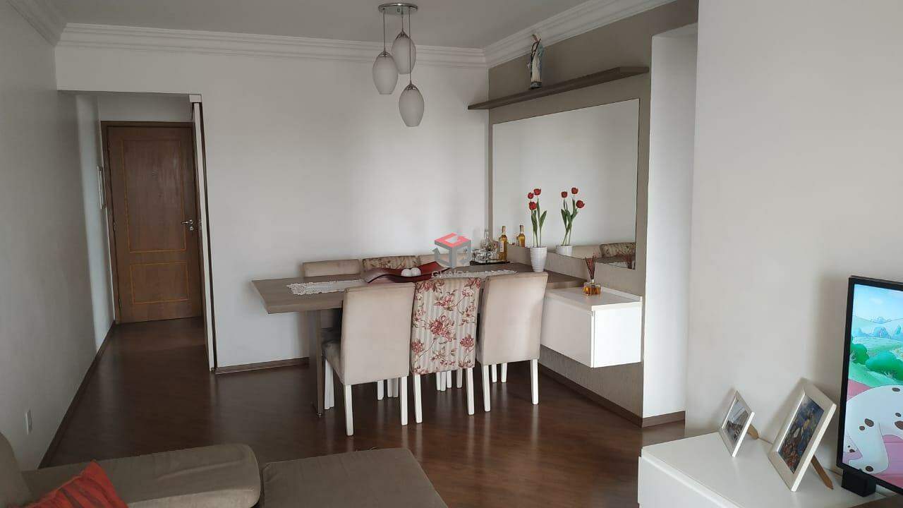 Apartamento à venda com 2 quartos, 64m² - Foto 6