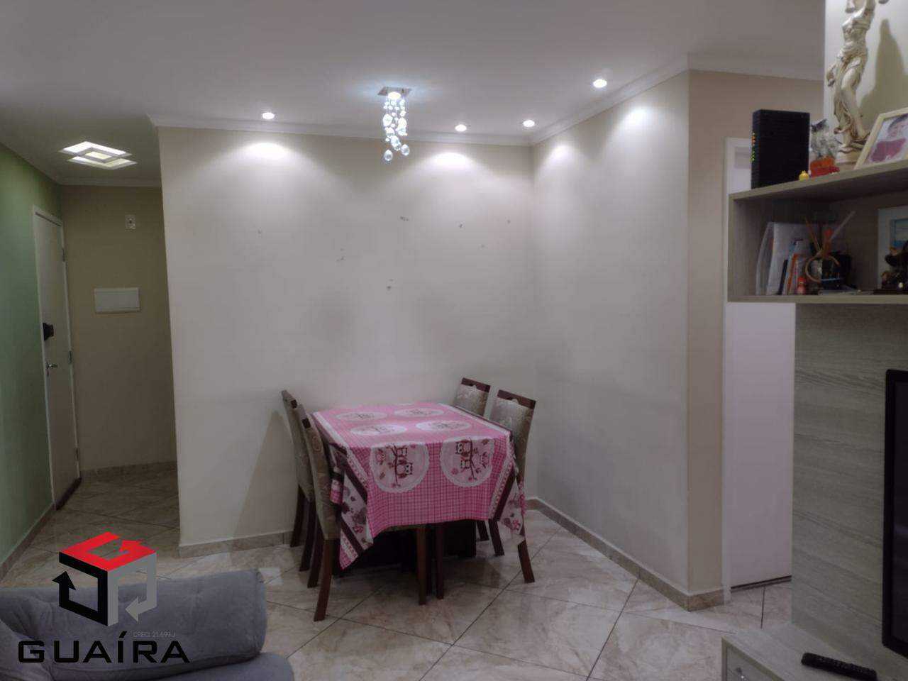 Apartamento à venda com 3 quartos, 80m² - Foto 4