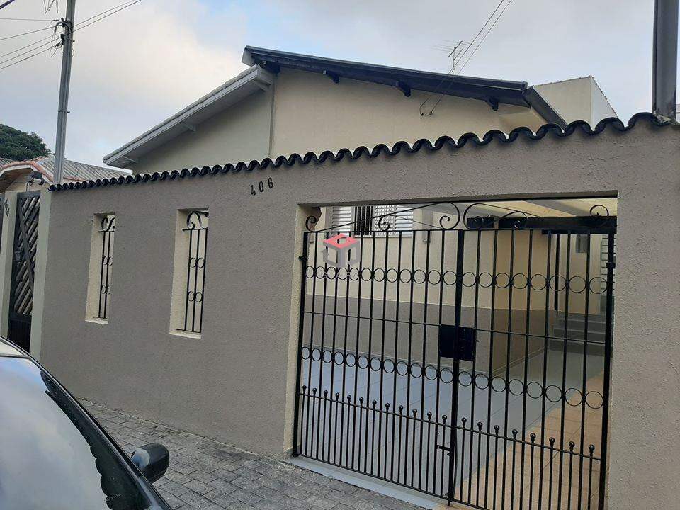 Casa para alugar com 2 quartos, 100m² - Foto 1