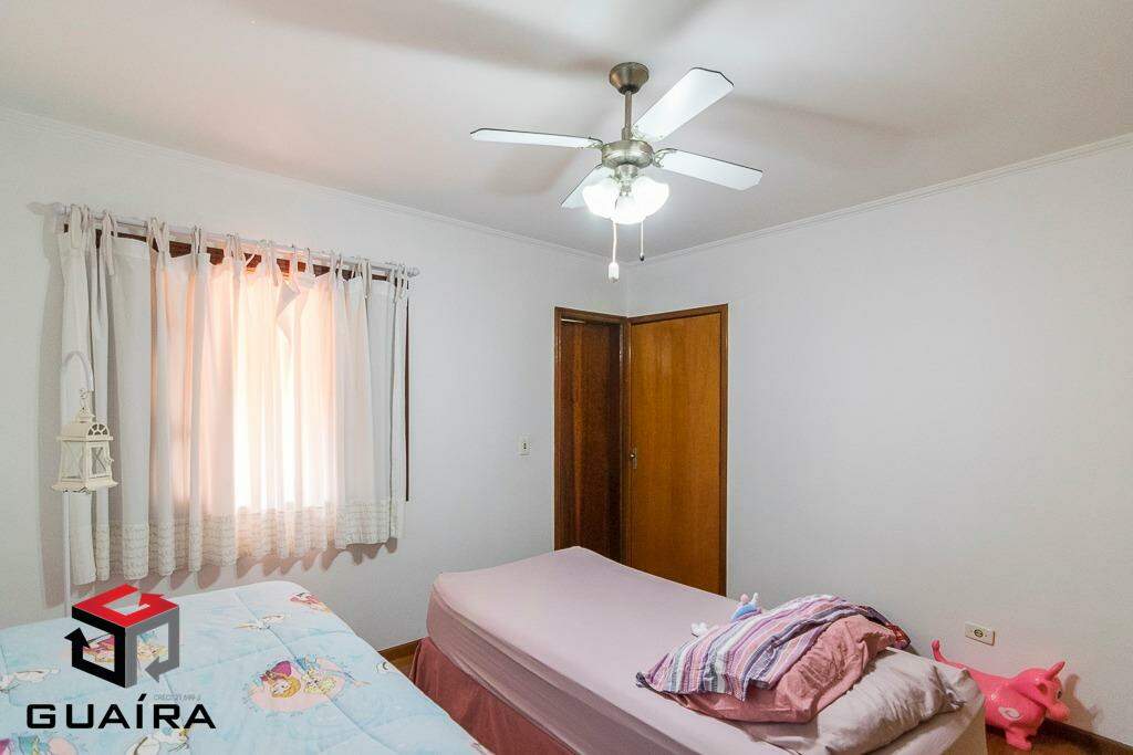 Sobrado para alugar com 3 quartos, 215m² - Foto 13