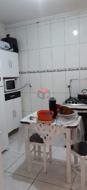 Sobrado à venda com 3 quartos, 105m² - Foto 3